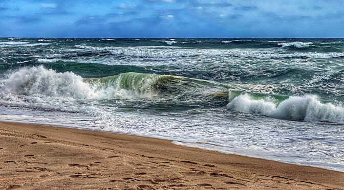 Big Waves At Nauset Beach On Cape Cod.